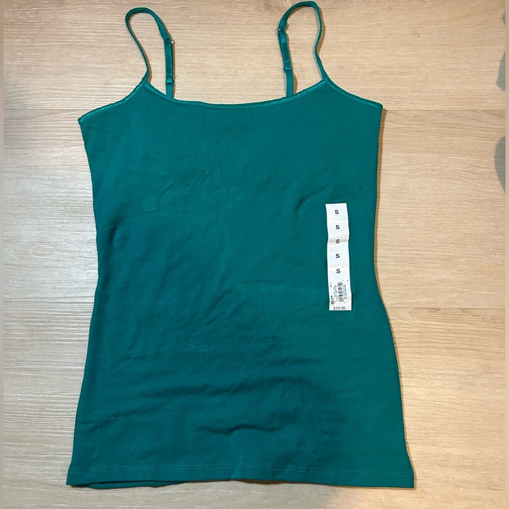 Perfect turquoise tank top from Kohl's. Size small. Brand "So"